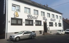 Hotel Dolfi Sulzbach